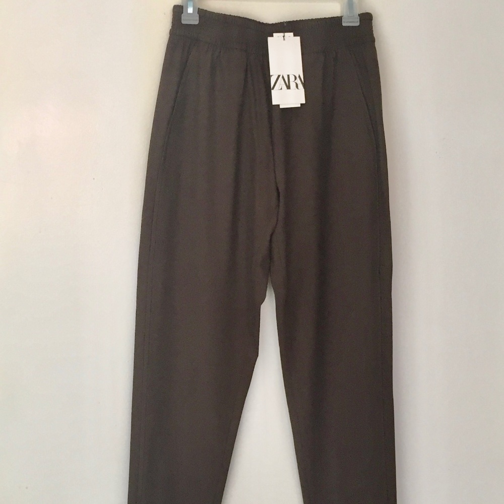 ZARA Tapered Pants, Size M, chocolate brown, New